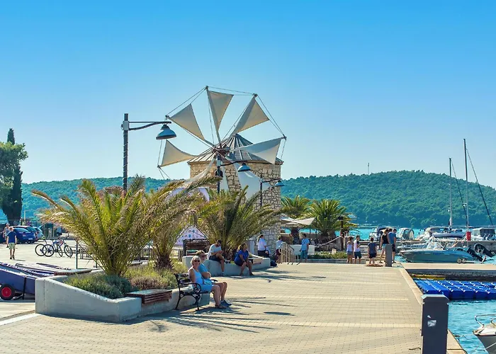 Holiday home In With Kitchenette