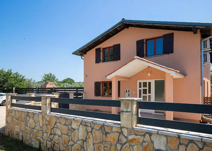 In With Kitchenette Holiday home