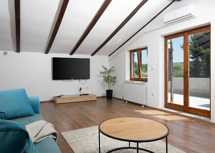 In With Kitchenette Medulin