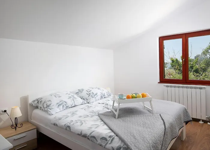 In With Kitchenette Medulin